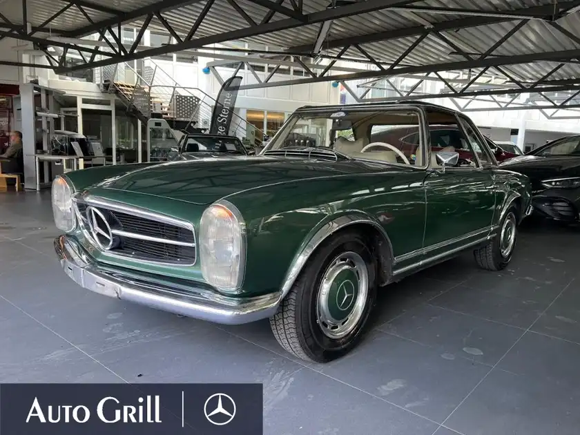 MERCEDES-BENZ SL (1/18)