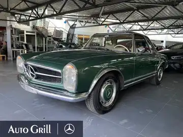 MERCEDES-BENZ SL (1/18)