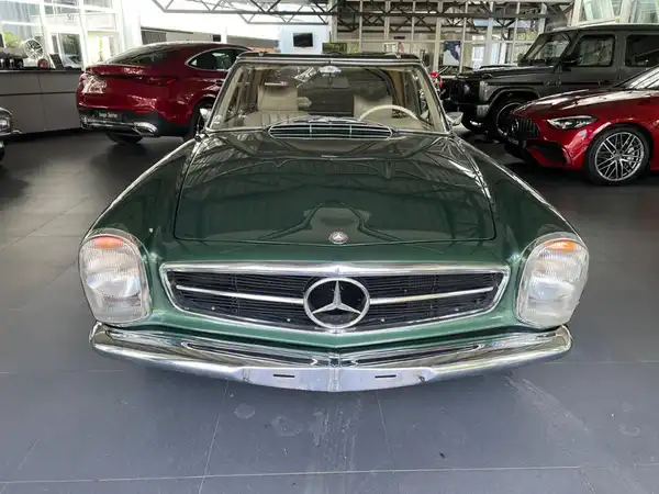 MERCEDES-BENZ SL (2/18)