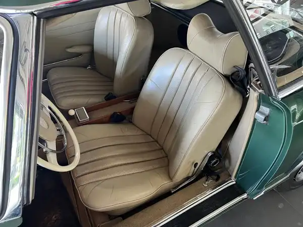 MERCEDES-BENZ SL (11/18)