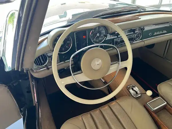 MERCEDES-BENZ SL (12/18)