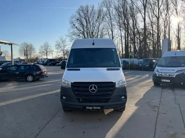 MERCEDES-BENZ SPRINTER (3/20)