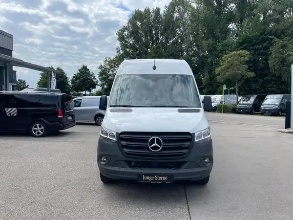 MERCEDES-BENZ SPRINTER (3/20)
