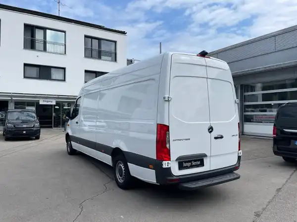 MERCEDES-BENZ SPRINTER (7/20)