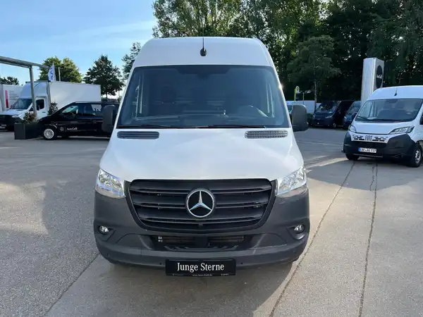 MERCEDES-BENZ SPRINTER (3/20)