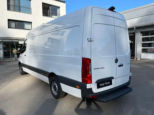 MERCEDES-BENZ SPRINTER (7/20)