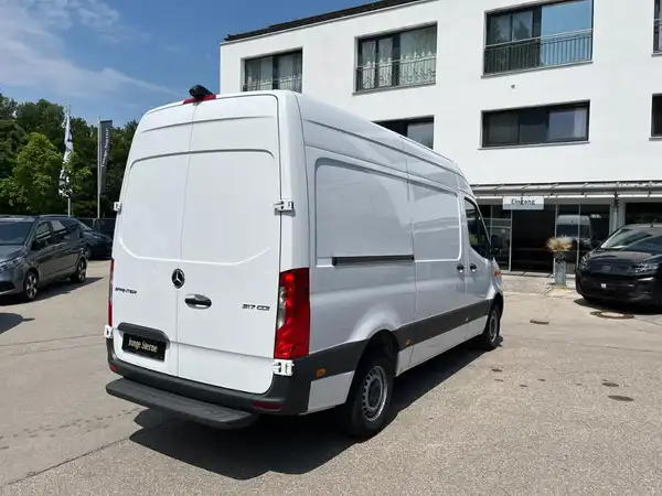 MERCEDES-BENZ SPRINTER (5/22)