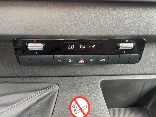 MERCEDES-BENZ SPRINTER (13/20)