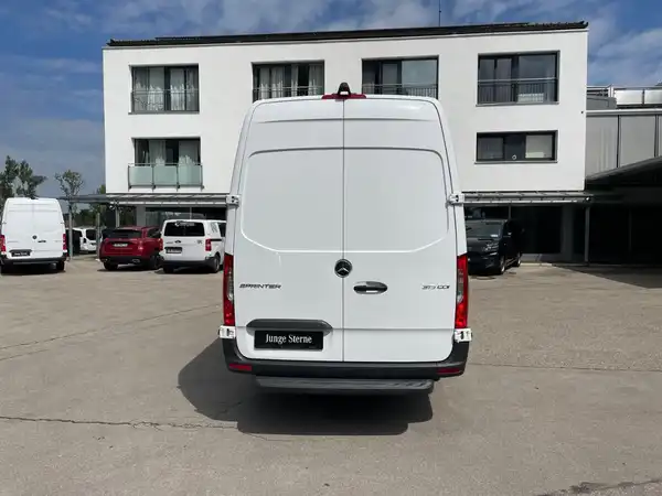 MERCEDES-BENZ SPRINTER (6/20)