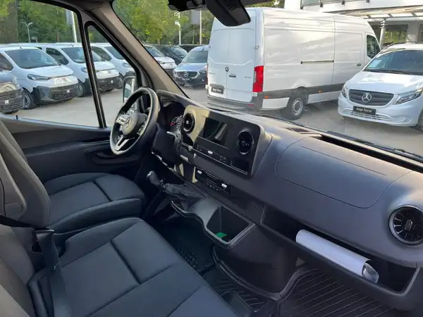 MERCEDES-BENZ SPRINTER (17/22)