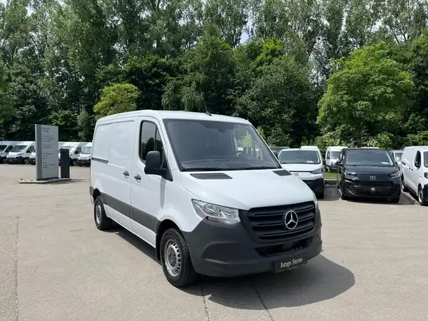 MERCEDES-BENZ SPRINTER 211 (4/18)
