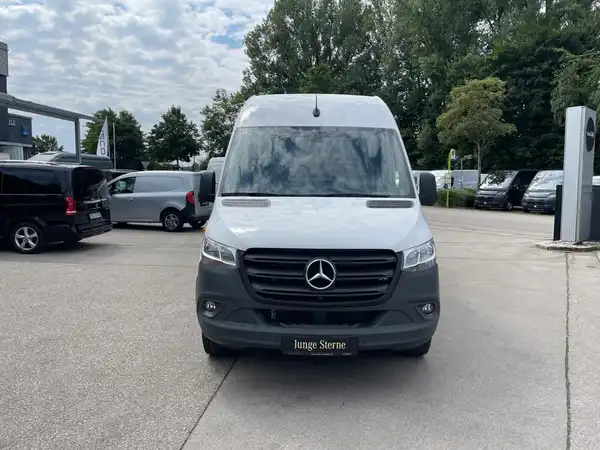 MERCEDES-BENZ SPRINTER (3/20)