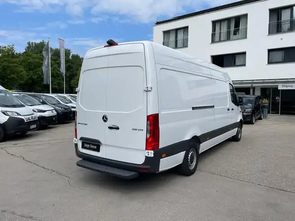 MERCEDES-BENZ SPRINTER (5/20)