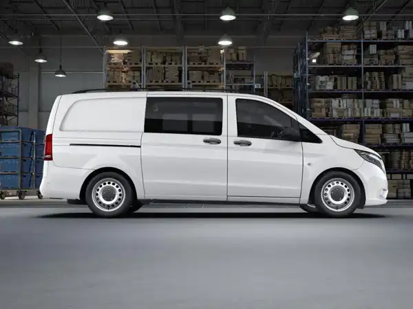 MERCEDES-BENZ V-KLASSE (4/12)