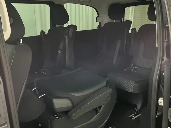 MERCEDES-BENZ V-KLASSE (13/21)
