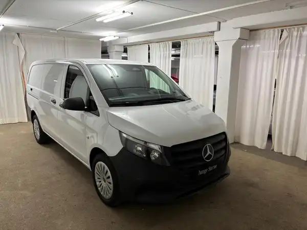 MERCEDES-BENZ V-KLASSE (4/19)