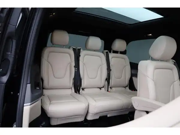 MERCEDES-BENZ V 250 (15/29)
