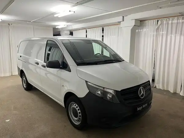 MERCEDES-BENZ V-KLASSE (4/18)
