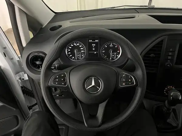 MERCEDES-BENZ V-KLASSE (9/18)