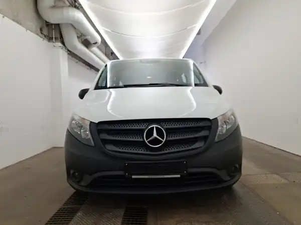 MERCEDES-BENZ VITO (2/15)