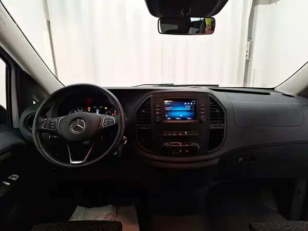 MERCEDES-BENZ VITO (11/15)