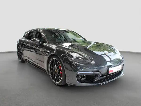 PORSCHE PANAMERA (4/13)