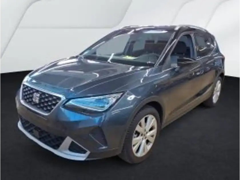 SEAT ARONA (1/6)