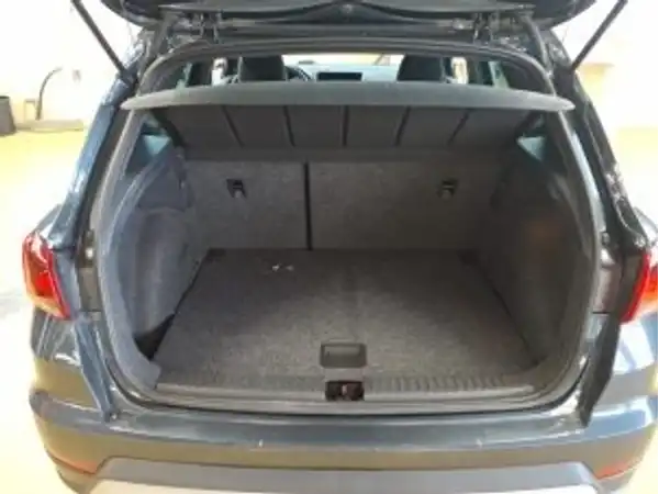 SEAT ARONA (6/6)