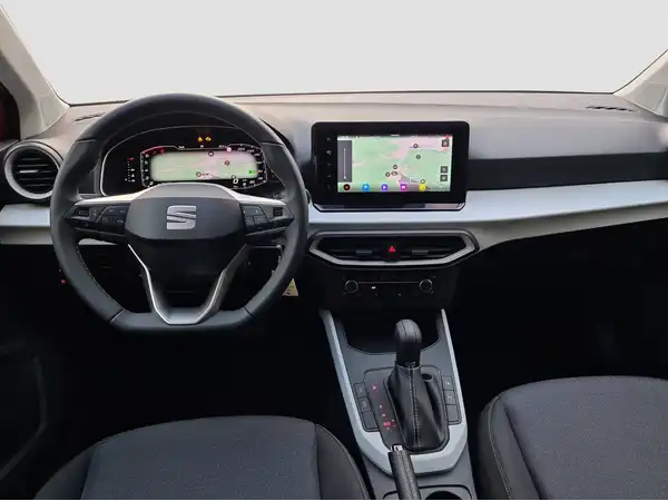 SEAT ARONA (10/16)