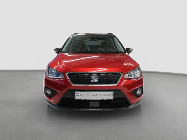SEAT ARONA (3/10)
