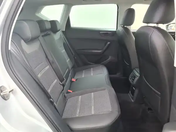 SEAT ATECA (16/18)