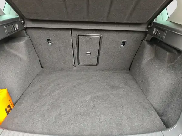 SEAT ATECA (13/16)