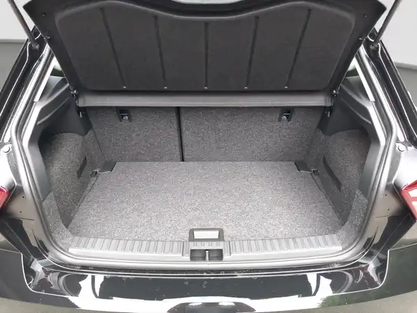 SEAT IBIZA (12/15)