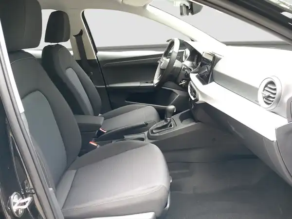 SEAT IBIZA (13/15)