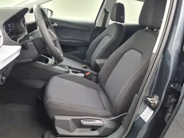 SEAT IBIZA (8/18)