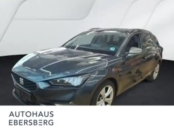 SEAT LEON (2/7)