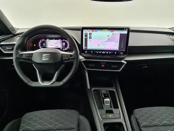 SEAT LEON (8/18)