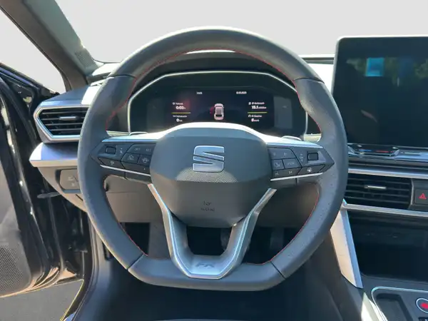 SEAT LEON (11/17)