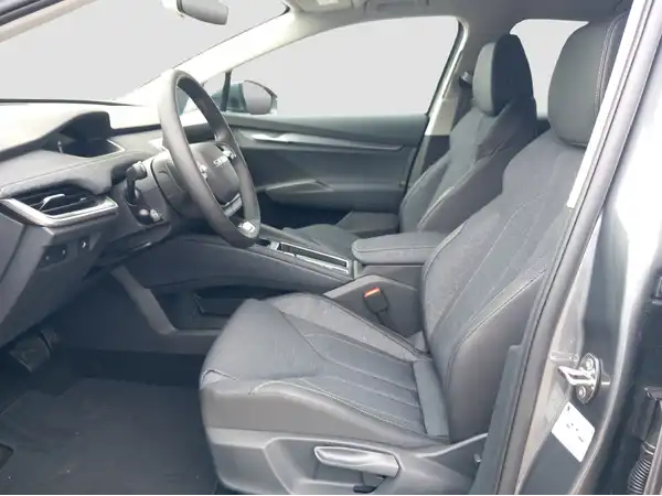 ŠKODA ELROQ (8/16)
