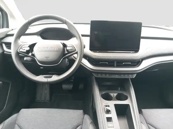 ŠKODA ELROQ (10/16)