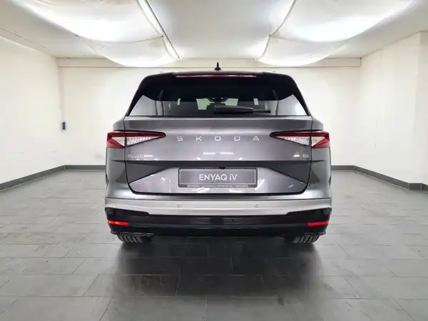 ŠKODA ENYAQ (6/18)