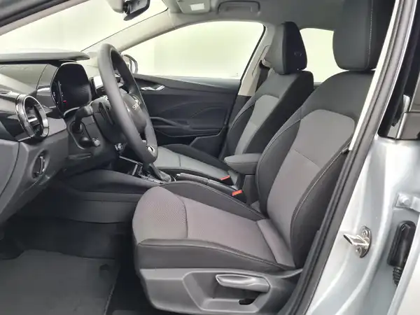 ŠKODA FABIA (8/18)