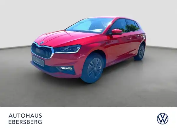 ŠKODA FABIA (2/16)