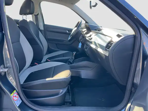 ŠKODA FABIA (14/16)