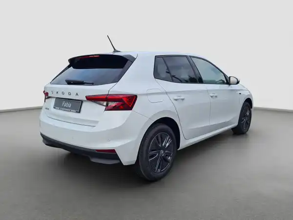 ŠKODA FABIA (5/16)