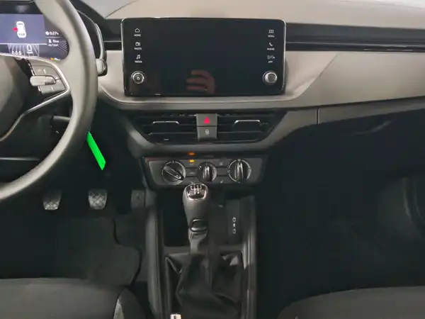 ŠKODA KAMIQ (12/16)