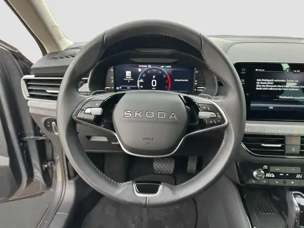 ŠKODA KAMIQ (11/16)