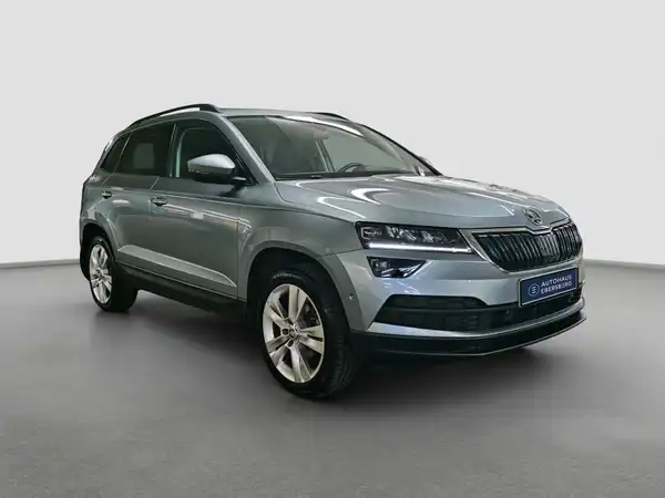 ŠKODA KAROQ (3/16)