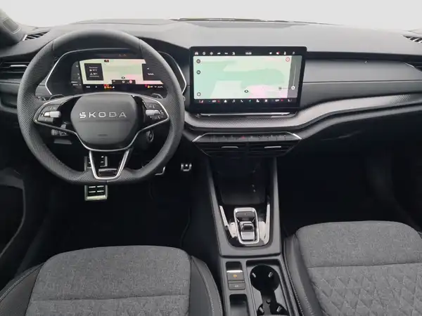 ŠKODA OCTAVIA (10/17)