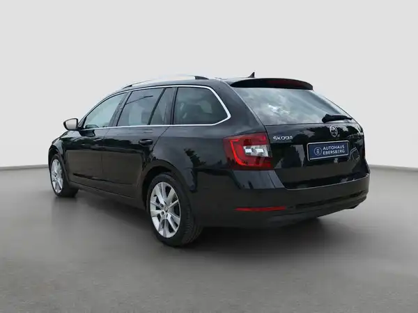 ŠKODA OCTAVIA (7/16)